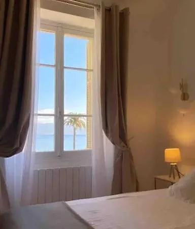 Appartement En Plein Coeur D'ajaccio Vue Mer